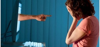 Dijital Dünyadan Gelen Tehlikeler Nelerdir? Nasıl Uzak Durulur?