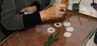 Ebru Sanatı Nedir Nasıl Yapılır?